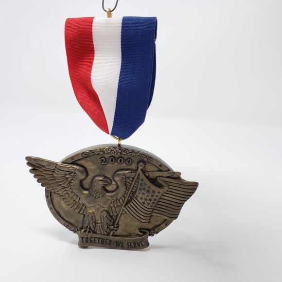 2000 Hallmark Together We Serve Handcrafted Keepsake Christmas Holiday Ornament - Picture 4 of 10